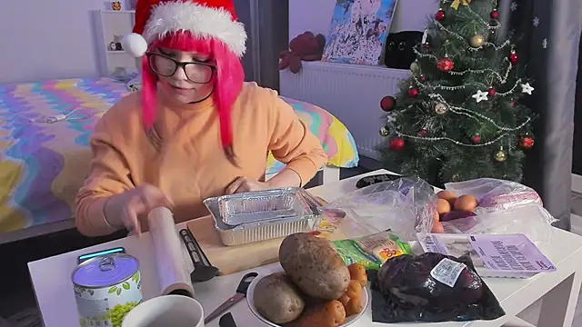 Snapshot of Yumi_Youkai chatting on December 31, 2:36 pm Yumi Youkai online show from December 31, 2:36 pm