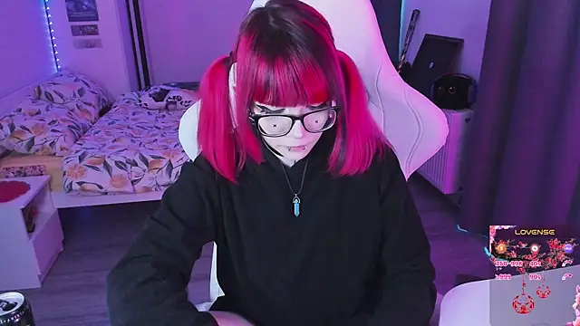 Yumi Youkai online show from March 15, 12:23 pm