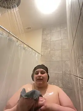 Snapshot of bbwredhead chatting on October 30, 5:06 am bbwredhead online show from October 30, 5:06 am