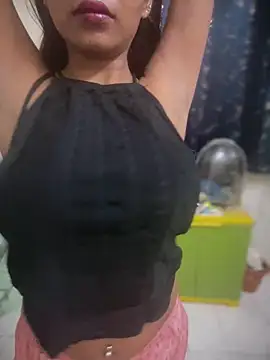 PARI Hun online show from April 10, 11:50 am