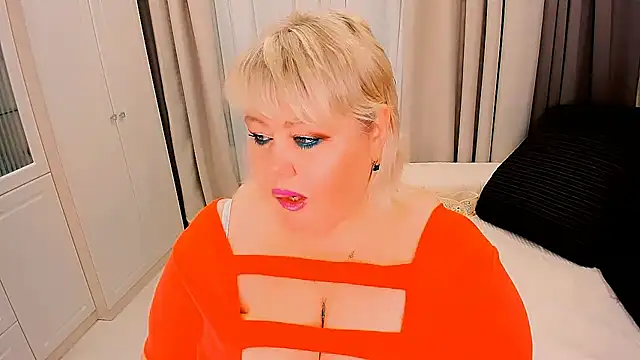 BIGTITSBBW online show from November 13, 6:56 pm