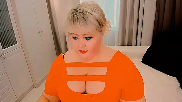 BIGTITSBBW online show from November 15, 9:46 am