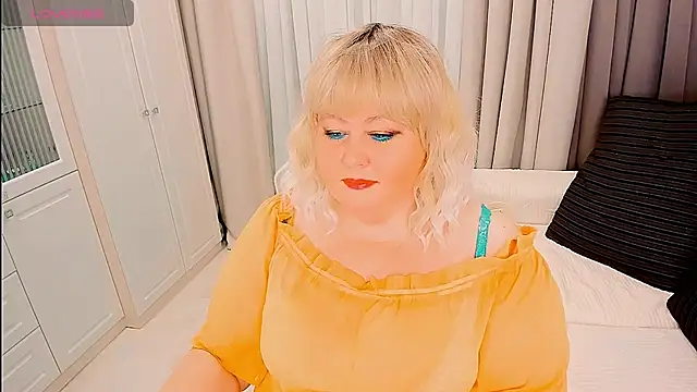 BIGTITSBBW online show from February 19, 7:11 pm