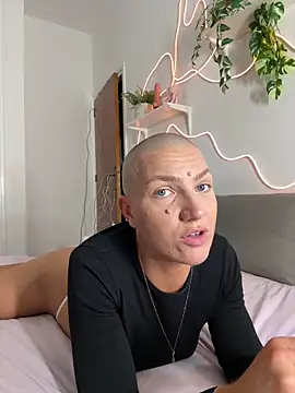 PaulinaSchubert1 online show from March 23, 7:36 pm