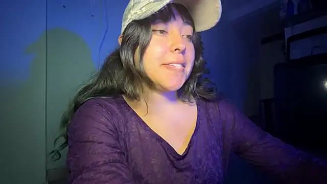 Snapshot of Elberethiel chatting on December 21, 11:16 pm Elberethiel online show from December 21, 11:16 pm