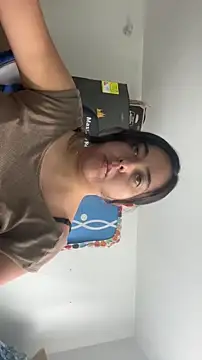 Snapshot of Elberethiel chatting on March 3, 7:32 pm Elberethiel online show from March 3, 7:32 pm