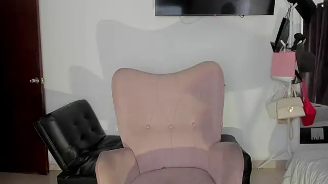 selene king2 online show from February 14, 4:18 pm