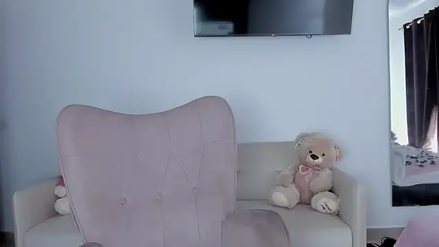 selene king2 online show from April 10, 2:46 pm