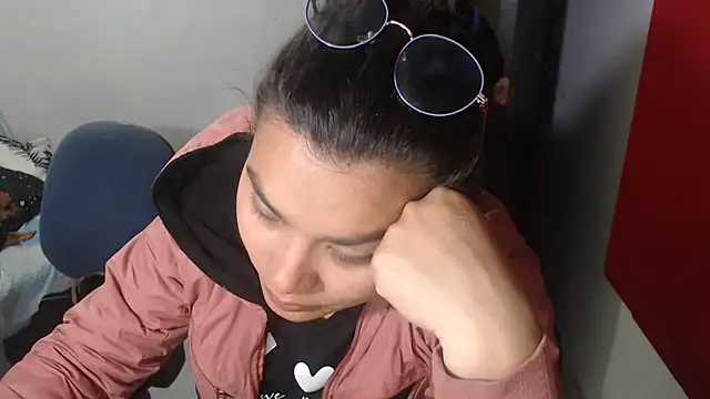 luxury sex 17 online show from February 26, 1:03 am