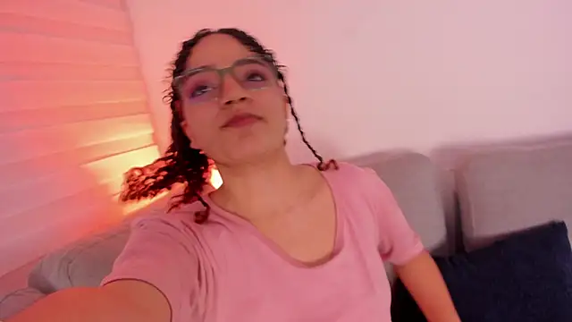 Snapshot of DAHLIA_BROWNIE chatting on January 23, 7:32 am DAHLIA BROWNIE online show from January 23, 7:32 am