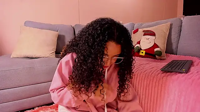 DAHLIA BROWNIE online show from December 17, 4:28 am