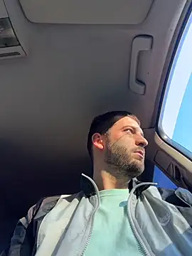 ElChapoGuzman95 online show from March 6, 7:36 am