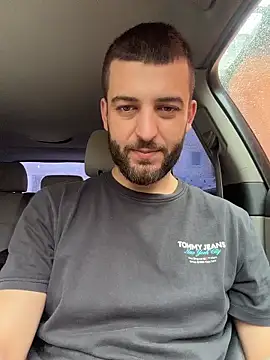 ElChapoGuzman95 online show from February 23, 8:15 am