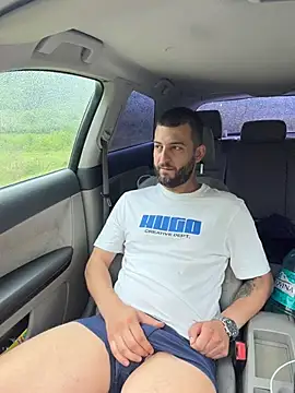 ElChapoGuzman95 online show from May 8, 5:22 am