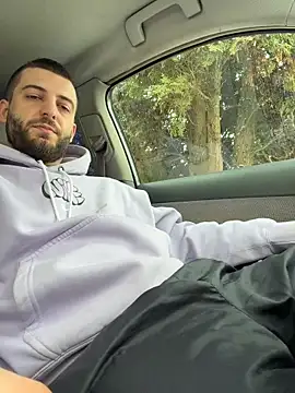 ElChapoGuzman95 online show from February 17, 8:00 am