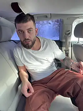 ElChapoGuzman95 online show from January 11, 10:44 am