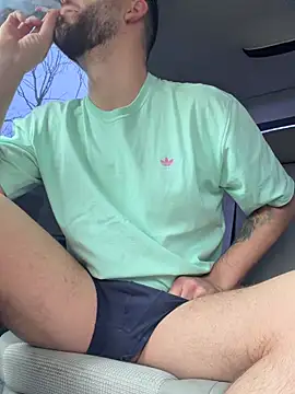 ElChapoGuzman95 online show from December 22, 8:03 am