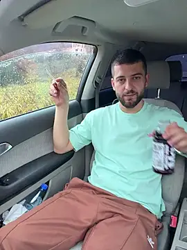 ElChapoGuzman95 online show from November 23, 7:29 am