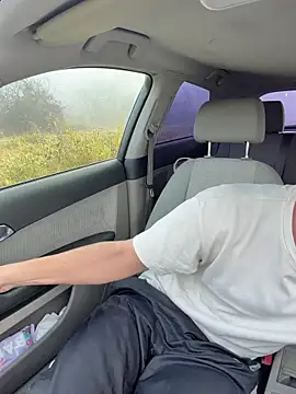 ElChapoGuzman95 online show from November 13, 6:50 am