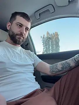 ElChapoGuzman95 online show from January 17, 7:34 am