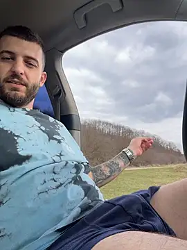 ElChapoGuzman95 online show from March 21, 1:15 pm