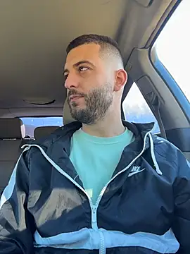 ElChapoGuzman95 online show from March 11, 7:35 am