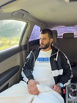 ElChapoGuzman95 online show from May 14, 5:15 am