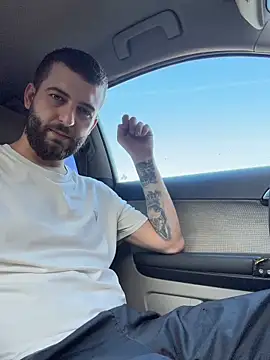 ElChapoGuzman95 online show from February 28, 2:39 pm