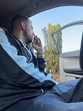 ElChapoGuzman95 online show from April 4, 6:20 am