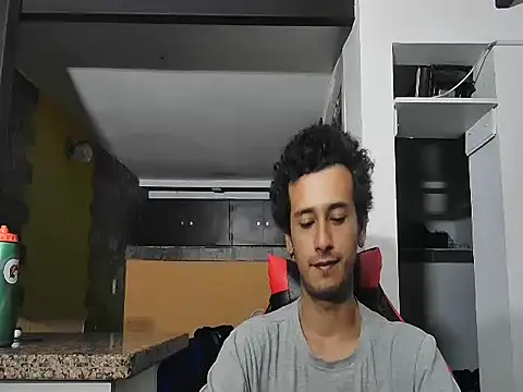 talktome4 online show from February 17, 9:34 pm