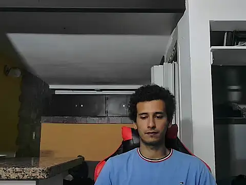 talktome4 online show from February 15, 10:41 pm