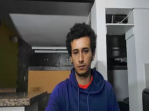 talktome4 online show from February 6, 2:18 am