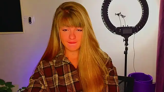  comefeelme  online show from December 14, 3:35 am