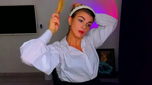  comefeelme  online show from November 3, 5:38 pm