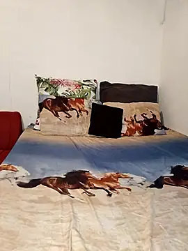 blackcherryx1 online show from October 28, 3:18 am