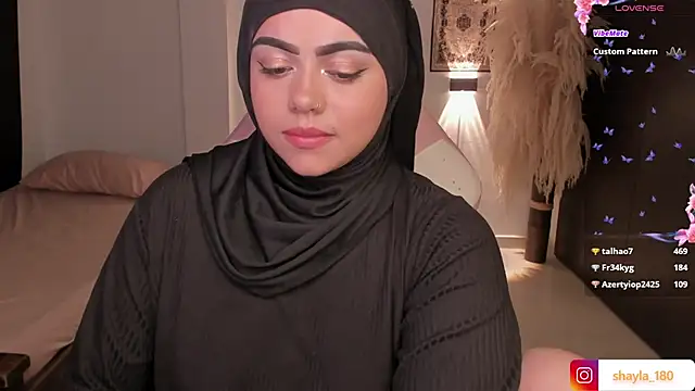 shayla 18 online show from March 12, 12:09 am