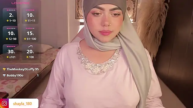 shayla 18 online show from February 4, 6:36 pm