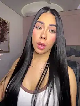 Snapshot of Miss_blue69 chatting on July 2, 1:39 am Miss blue69 online show from July 2, 1:39 am