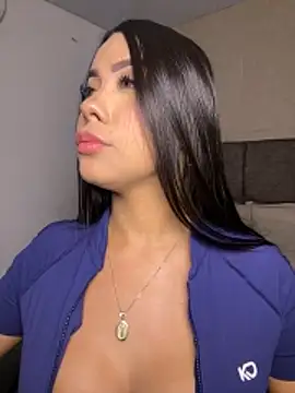 Miss blue69 online show from April 18, 1:41 am