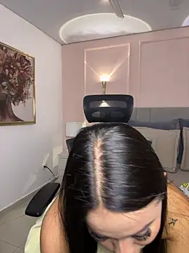 Miss blue69 online show from April 15, 1:44 am