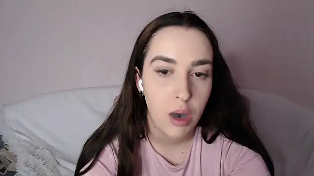 vitalina freedom online show from March 22, 2:14 pm