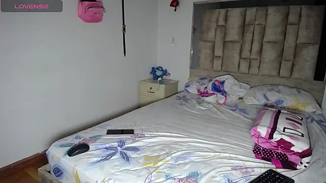 tiffany  pink online show from January 10, 11:11 pm