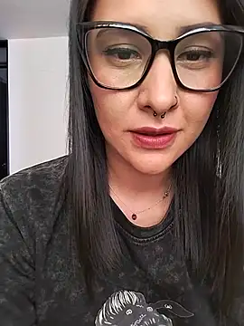 Snapshot of Fleurmeyer79 chatting on July 2, 6:14 pm Fleurmeyer79 online show from July 2, 6:14 pm
