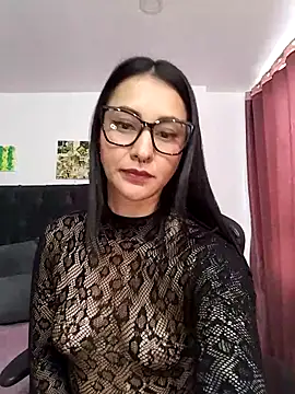 Snapshot of Fleurmeyer79 chatting on May 4, 3:26 pm Fleurmeyer79 online show from May 4, 3:26 pm