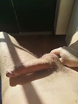 Snapshot of Neria chatting on February 21, 3:58 pm Neria online show from February 21, 3:58 pm