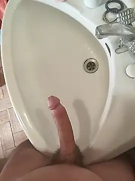 Snapshot of Neria chatting on February 24, 5:14 pm Neria online show from February 24, 5:14 pm