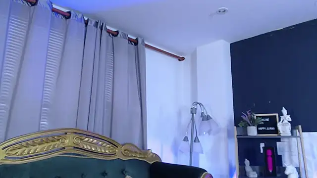 Snapshot of WildyTemping chatting on February 28, 7:14 pm WildyTemping online show from February 28, 7:14 pm