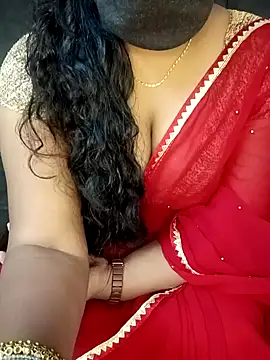 Snapshot of Mounika25 chatting on January 25, 6:46 pm Mounika25 online show from January 25, 6:46 pm