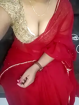 Snapshot of Mounika25 chatting on February 21, 9:00 pm Mounika25 online show from February 21, 9:00 pm