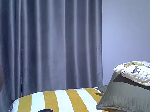 East queen online show from November 2, 8:58 pm